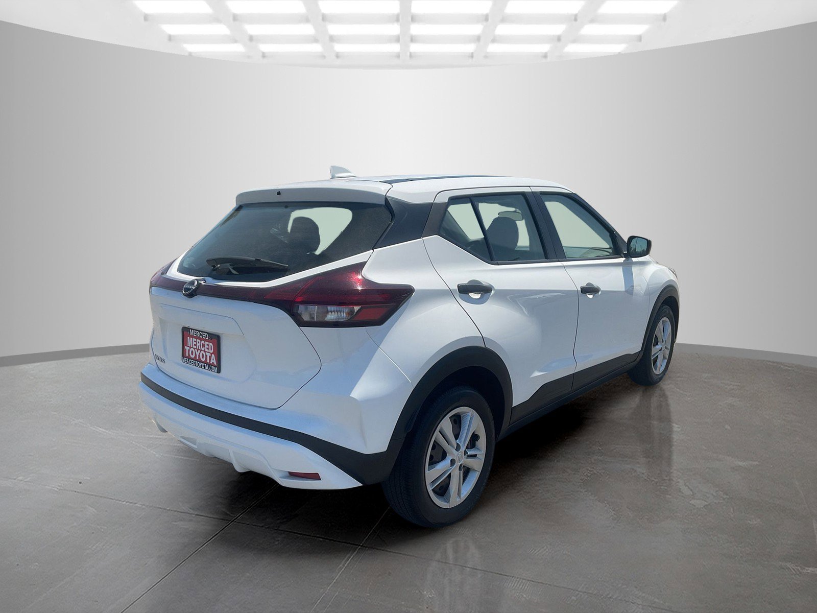 Used 2022 Fresh Powder Nissan S image 5
