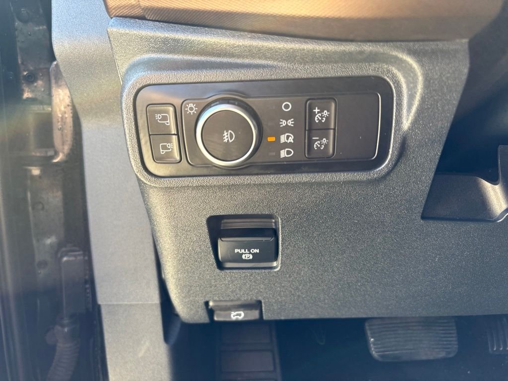 Used 2023 Shadow Black Ford Outer Banks image 22