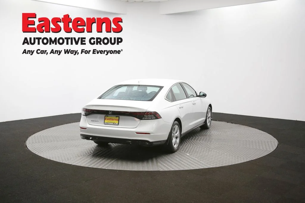 Used 2024 White Honda LX image 37