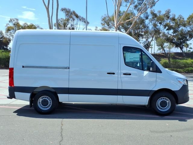 New 2026 White Mercedes-Benz  image 23