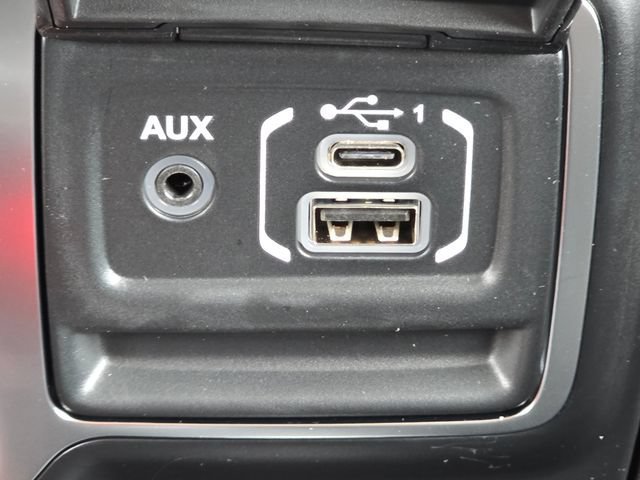 New 2026 Goldilocks Exterior Paint Jeep Sahara image 15