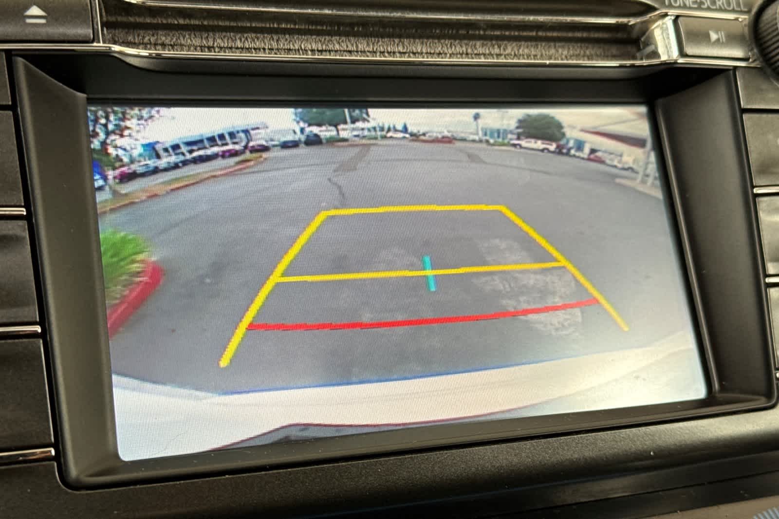 Used 2016 Super White Toyota XLE image 20