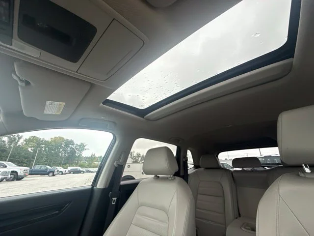 Used 2023  Honda EX-L image 34