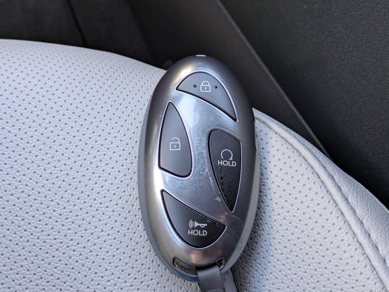 New 2027 Sage Gray Hyundai SE FWD image 27