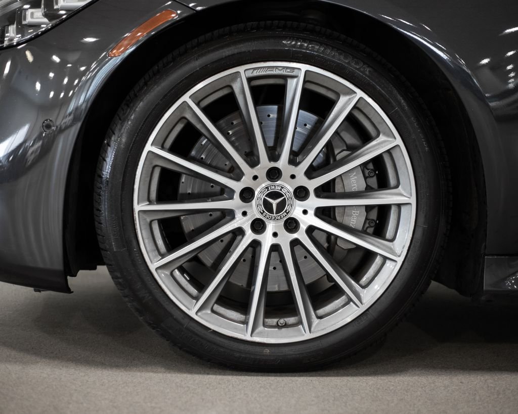 Certified Used 2021  Mercedes-Benz S 580 image 4