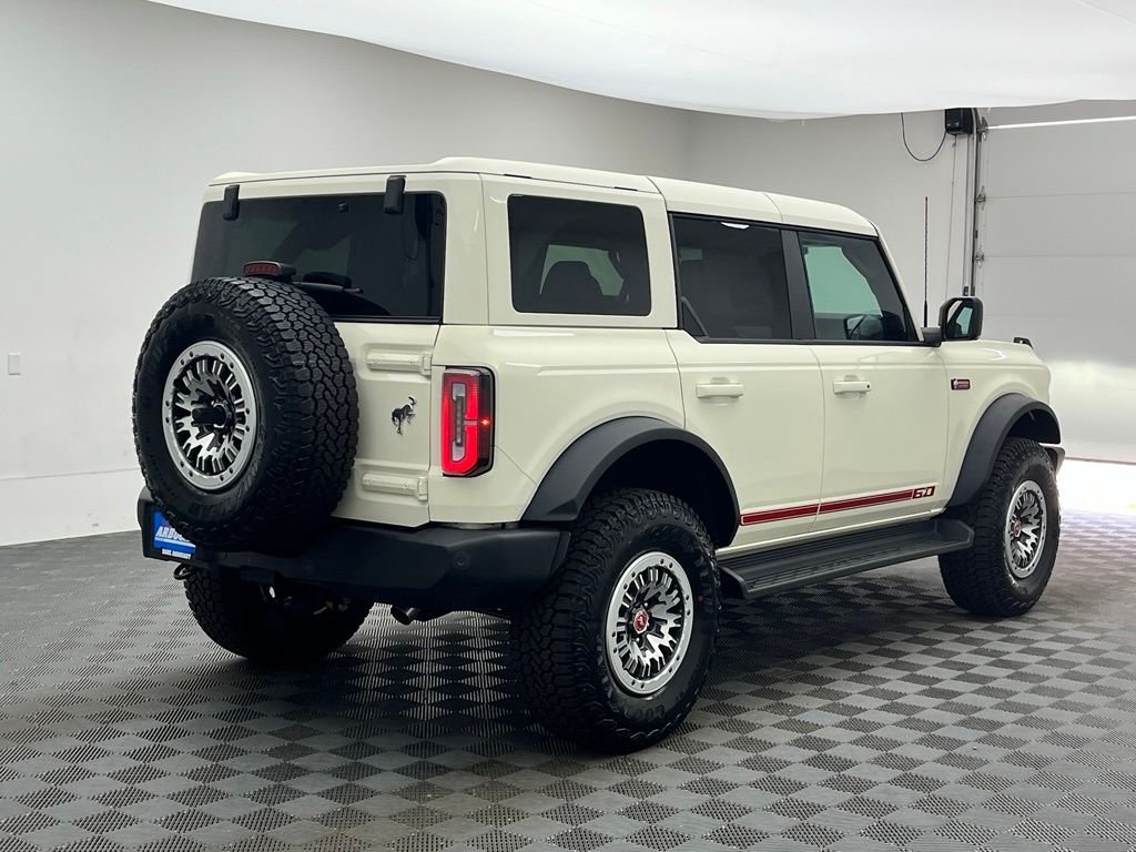 New 2026 White Ford Outer Banks image 8