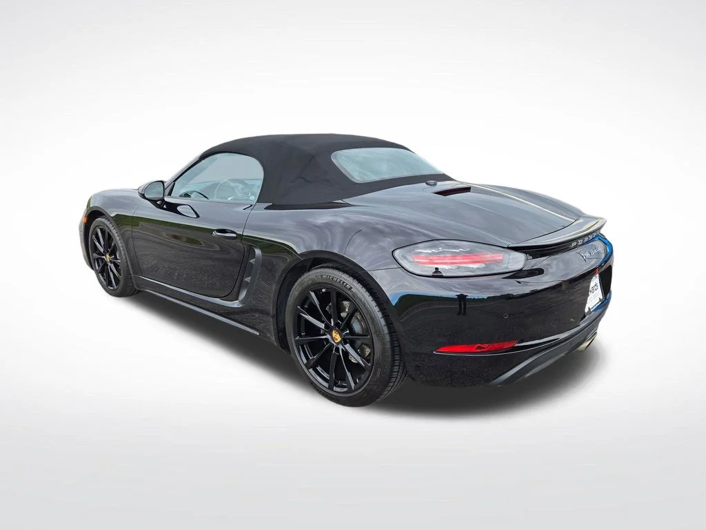 Used 2019 Black Porsche Base image 7