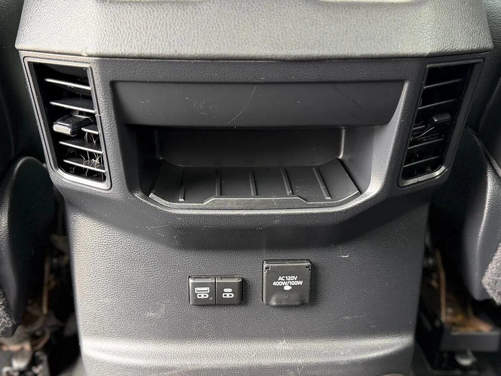 Used 2023  Toyota Limited image 8