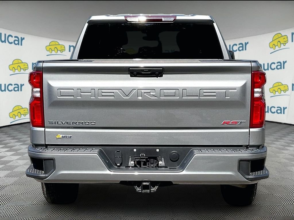Used 2023 Gray Chevrolet RST image 5