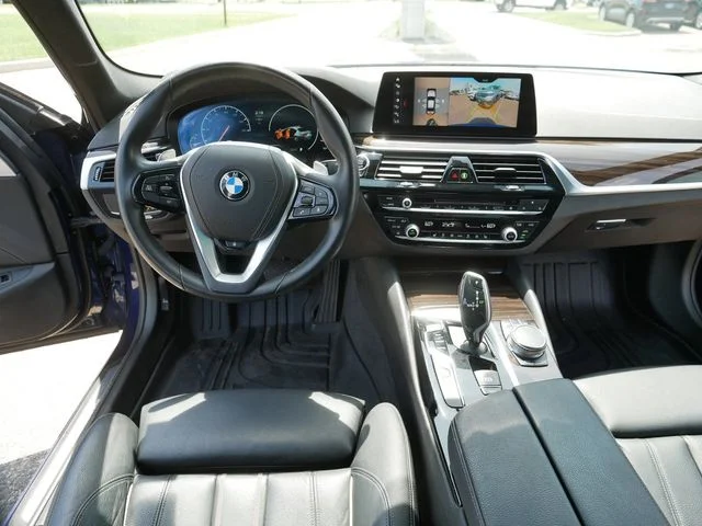 Used 2019 Blue Metallic BMW 540i xDrive image 21