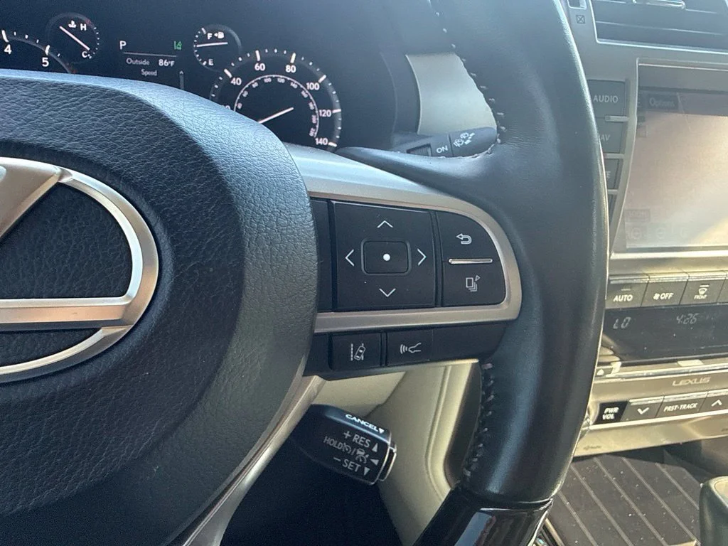 Used 2021  Lexus GX 460 Premium image 18