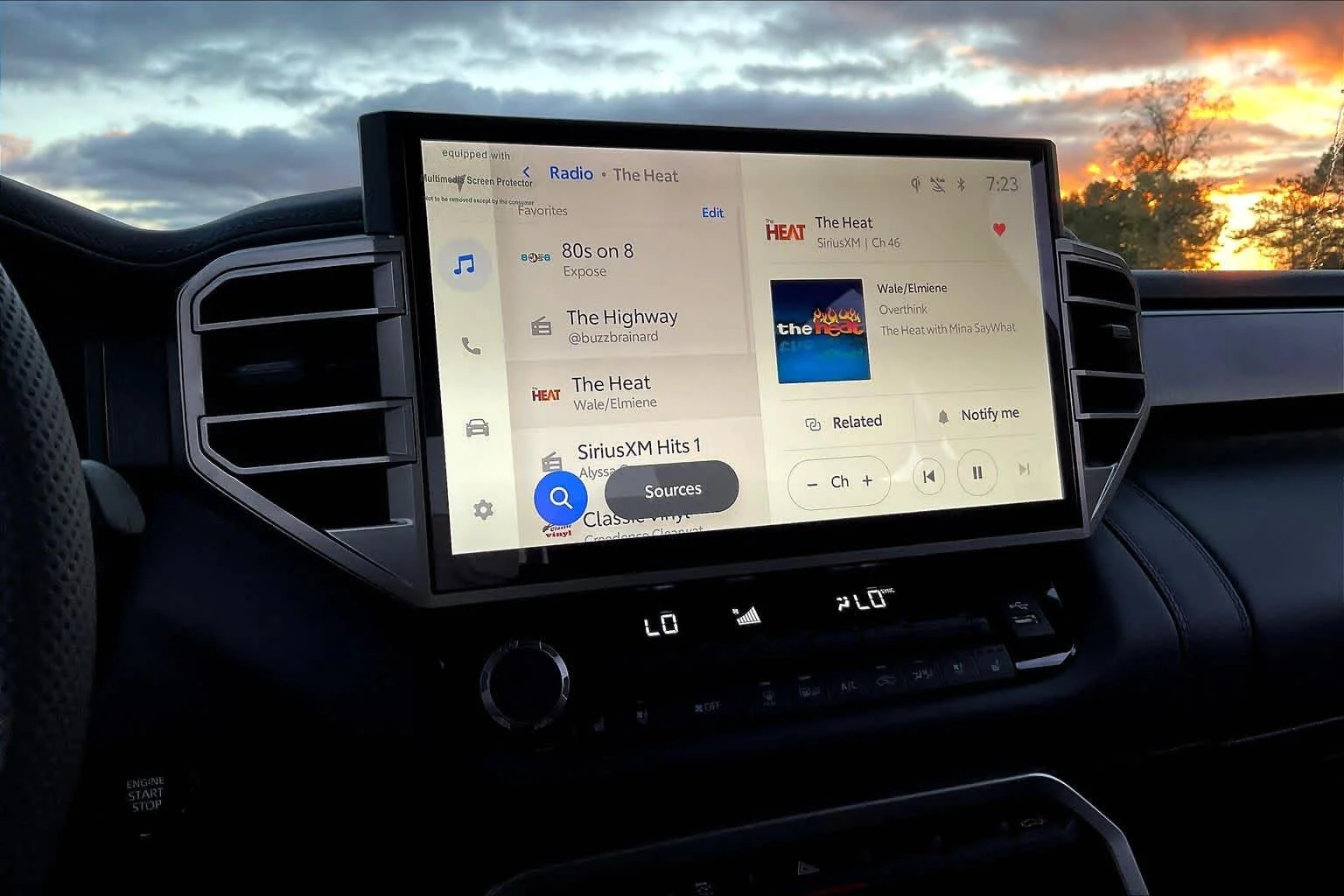 New 2026 Wind Chill Pearl Toyota Platinum image 16