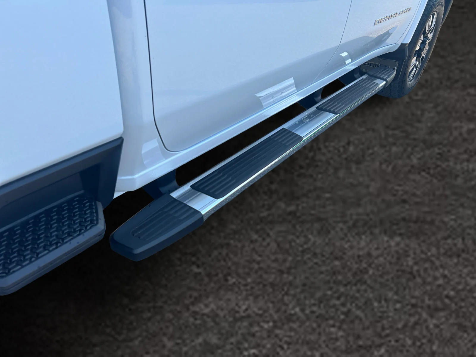 New 2026 Glacier White Tricoat GMC Denali image 10