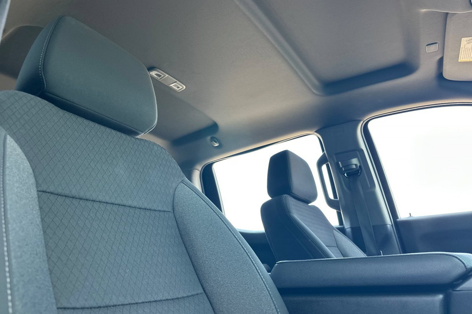 Used 2022 Summit White Chevrolet Custom image 20