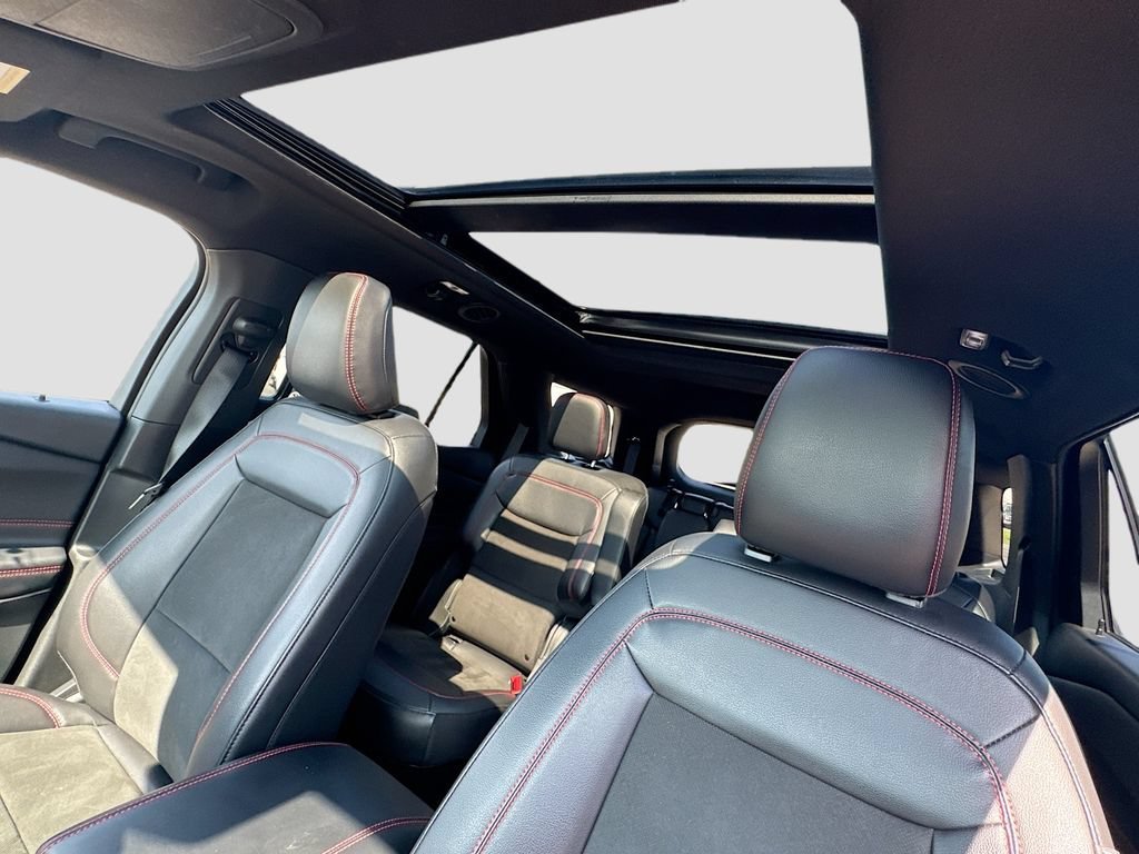 2023 Ford Explorer ST Line - Photo 23