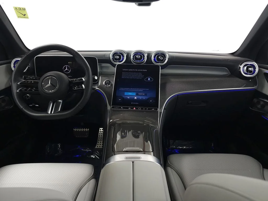 Certified Used 2026  Mercedes-Benz GLC 300 image 26