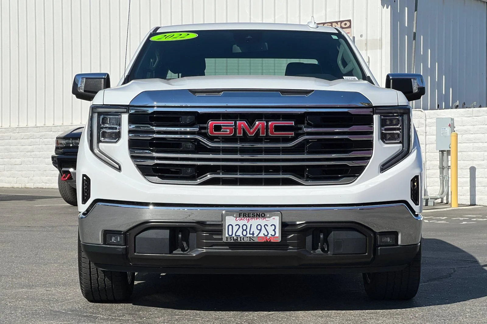 Used 2022 Summit White GMC SLT image 9