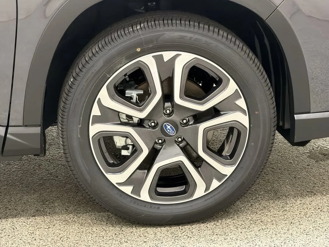 New 2026 Magnetite Gray Metallic Subaru Limited image 10