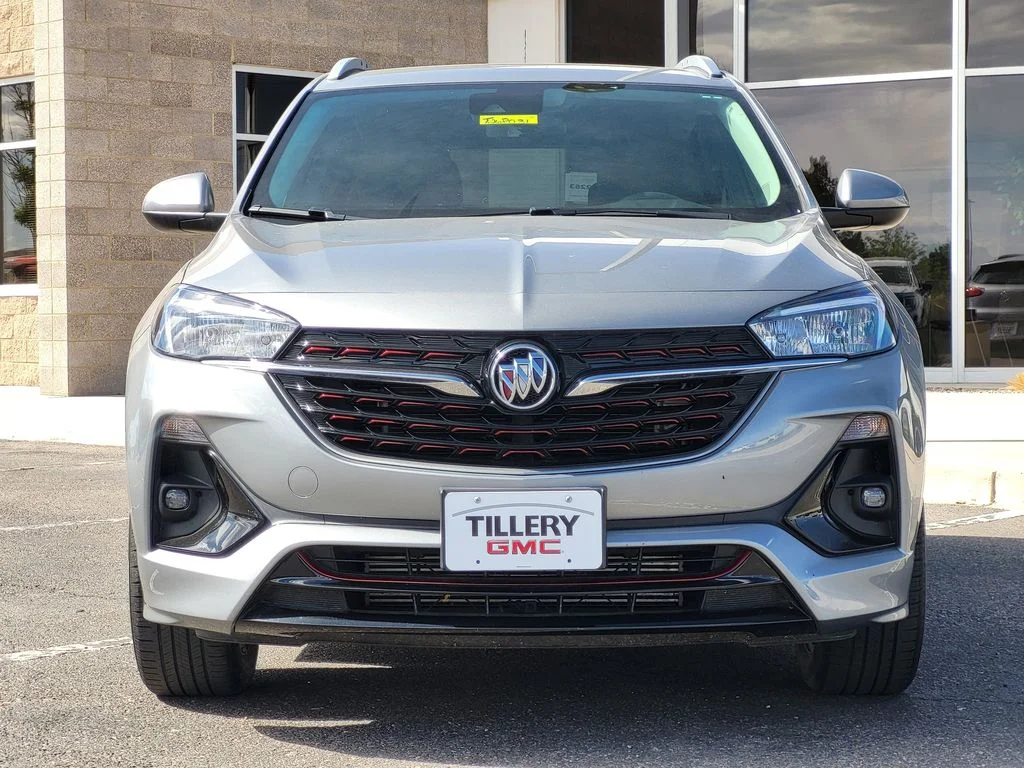 Used 2023 Moonstone Gray Metallic Buick Select image 3