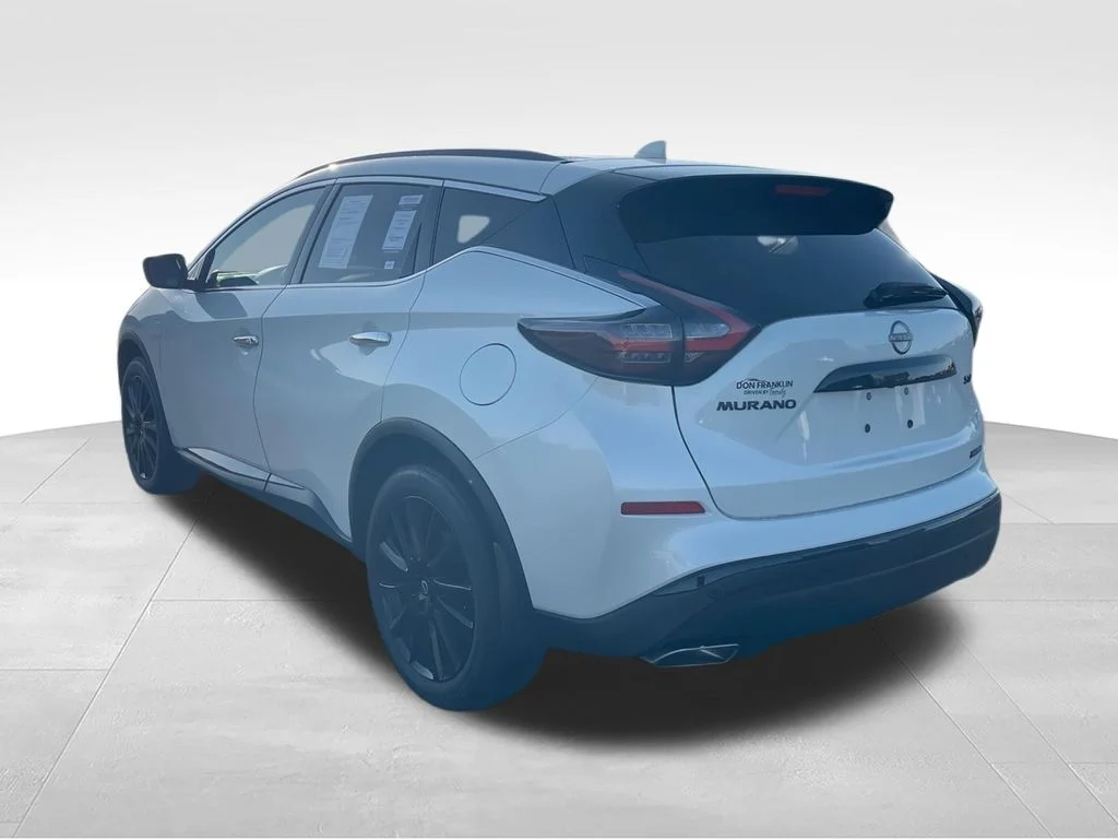 Used 2023 White Nissan SV image 7