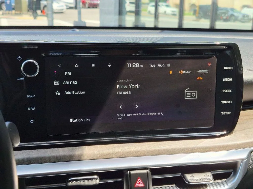 Used 2024 Black Kia EX image 18