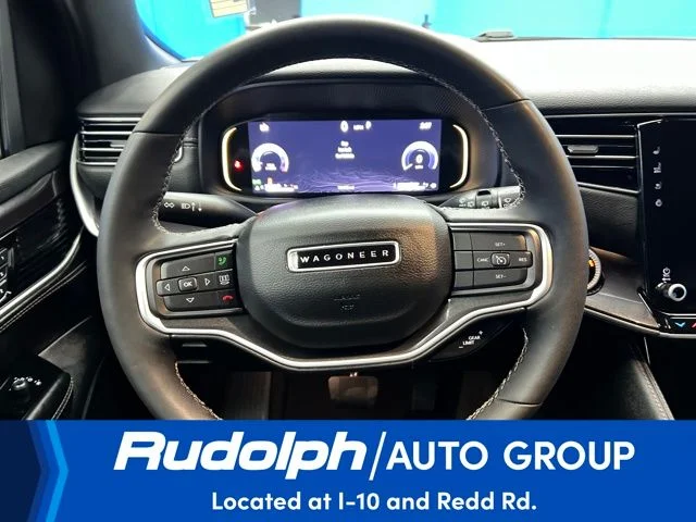 Used 2024 Silver Jeep Base image 14