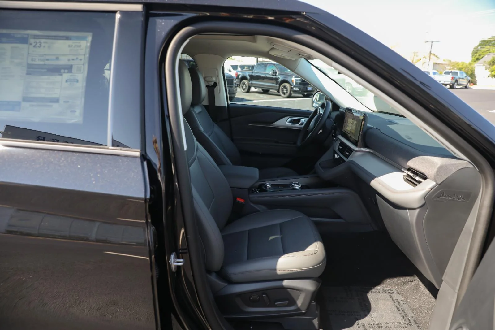 New 2026 Agate Black Metallic Ford Active image 30