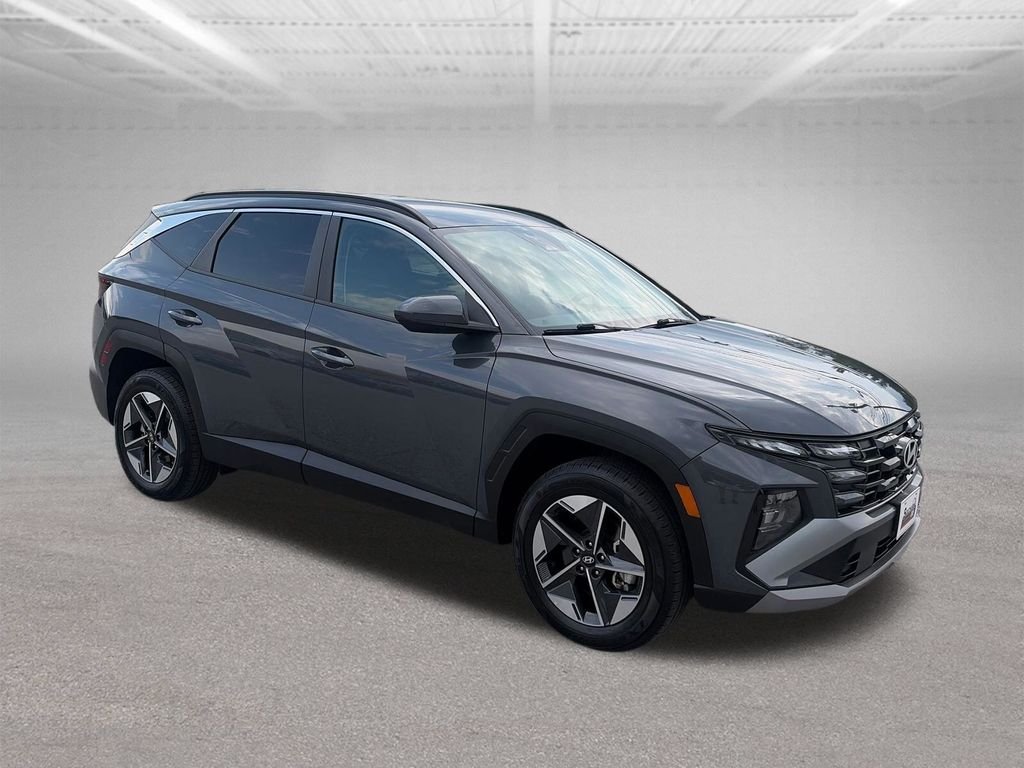 Used 2025 Gray Hyundai SEL image 8