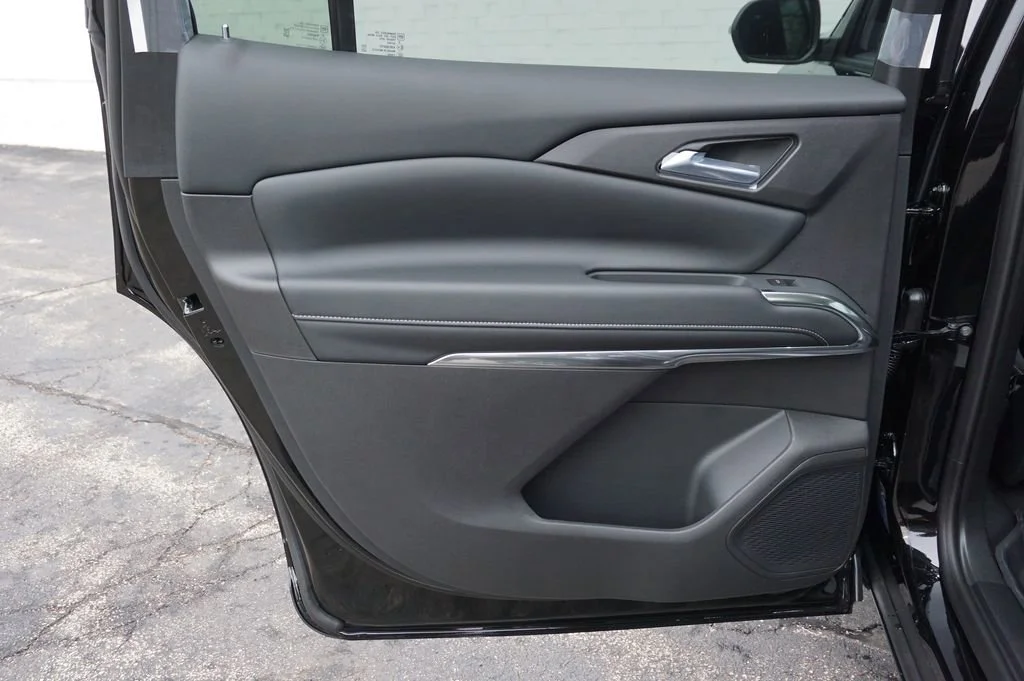 2026 Chevrolet Traverse LT - Photo 22