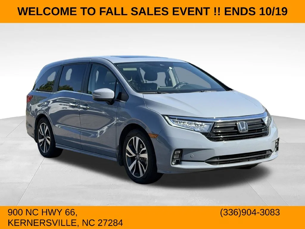 Used 2024  Honda Touring image 1
