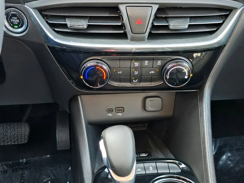 2024 Buick Encore GX Sport Touring - Photo 17