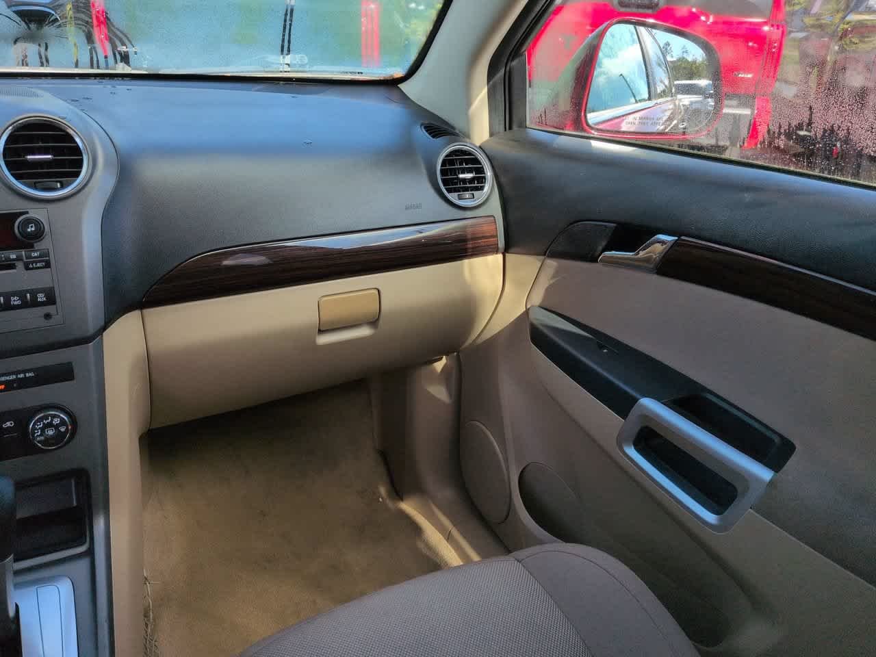 Used 2009 Ruby Red Saturn I4 image 16