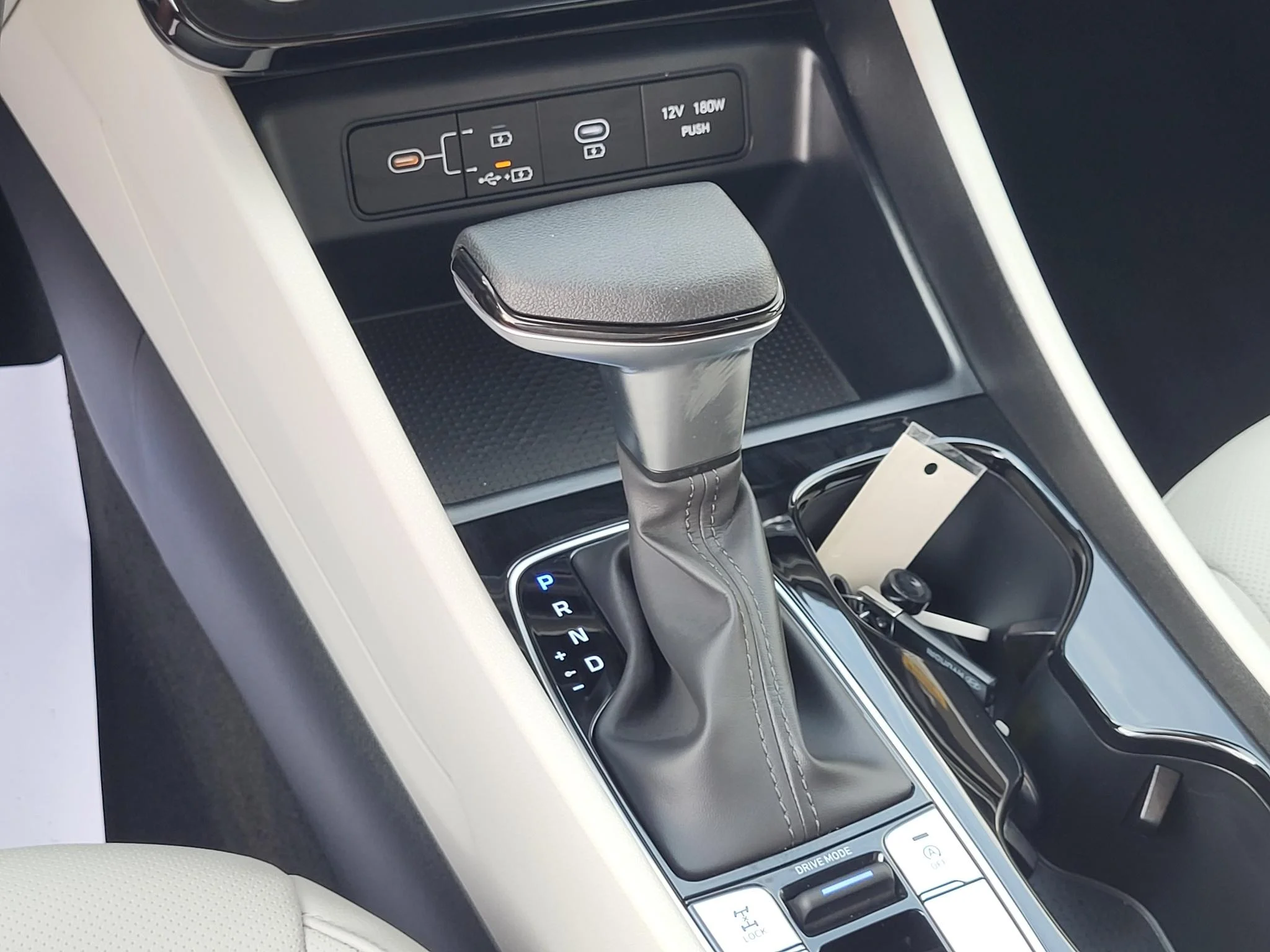 New 2026 Phantom Black Hyundai SEL Plus image 16