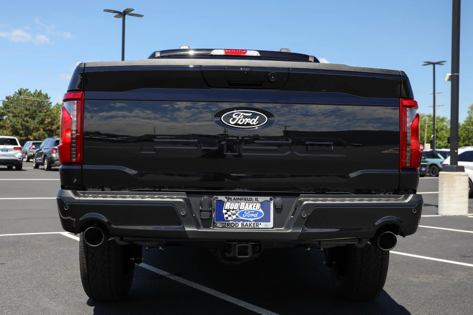 New 2026 Agate Black Metallic Ford XLT image 9