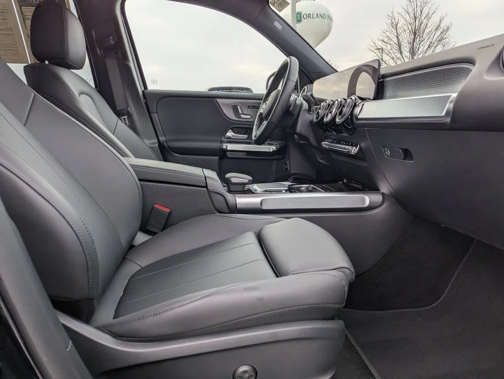 Used 2023 Black Mercedes-Benz 300 image 36