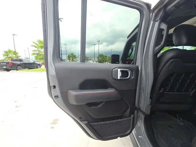 Used 2023 Gray Jeep Rubicon image 17