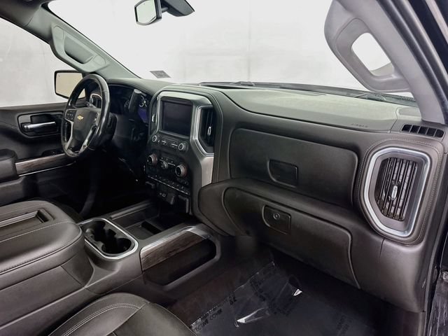 Used 2020 BLACK Chevrolet LTZ image 28