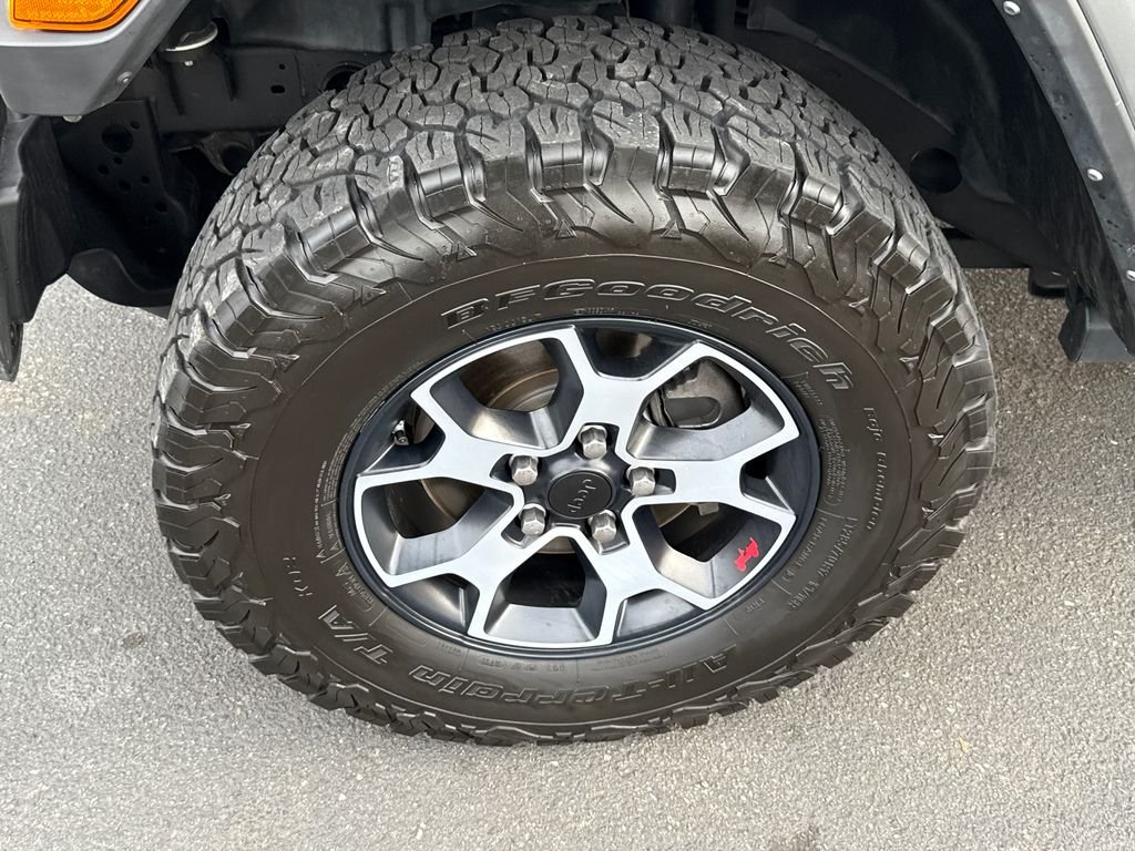 Used 2022 Black Jeep Unlimited Rubicon image 7