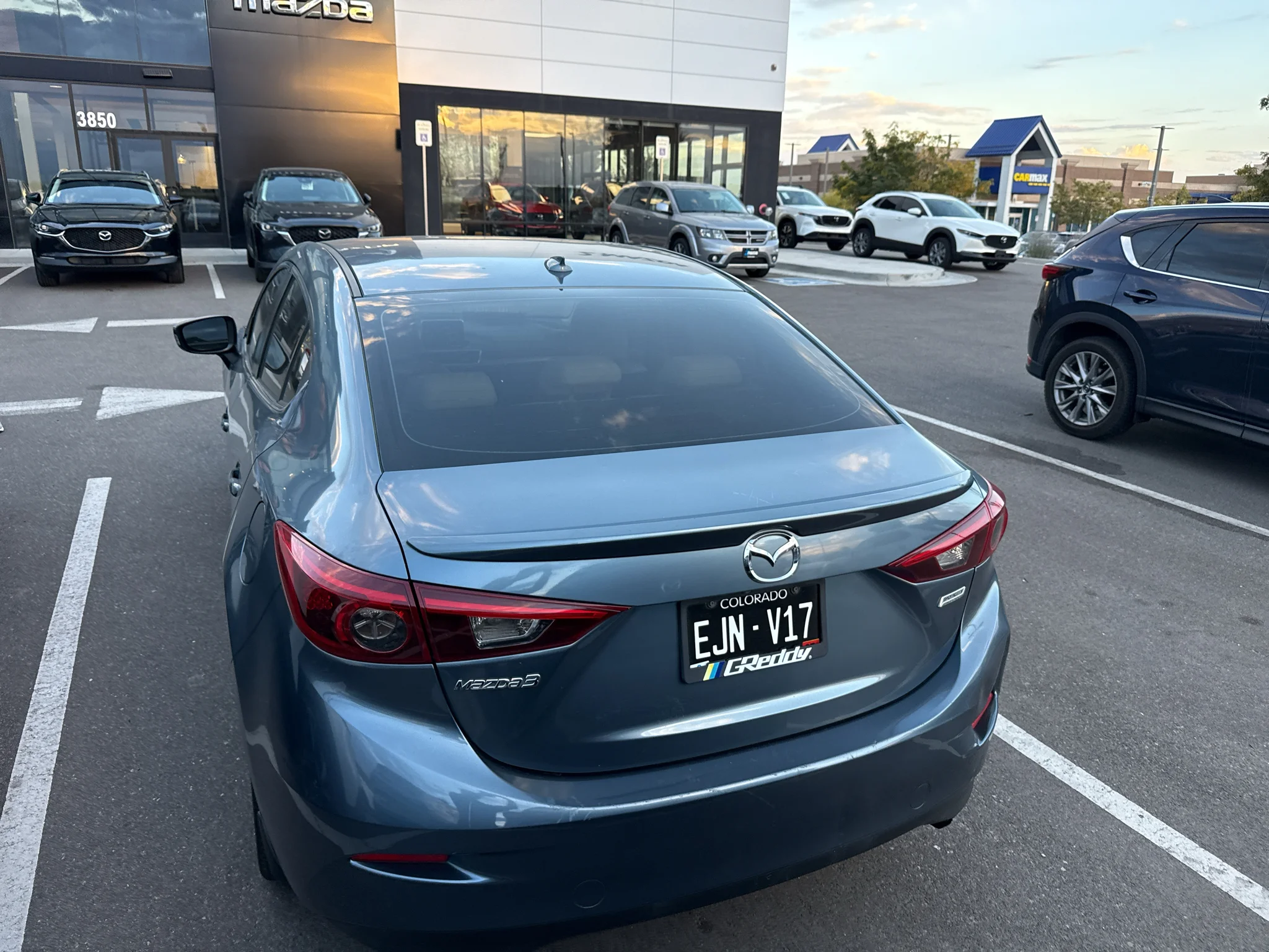 Used 2015 Blue Reflex Mica Mazda s Grand Touring image 5
