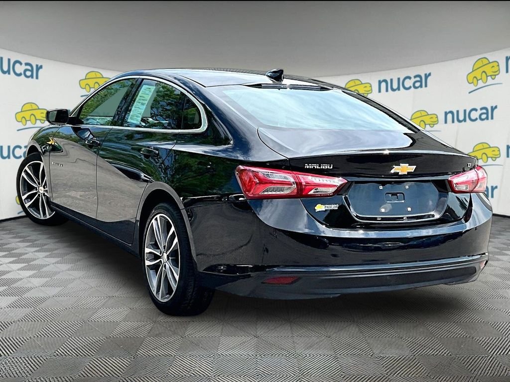 Used 2023 Mosaic Black Metallic Chevrolet LT image 4