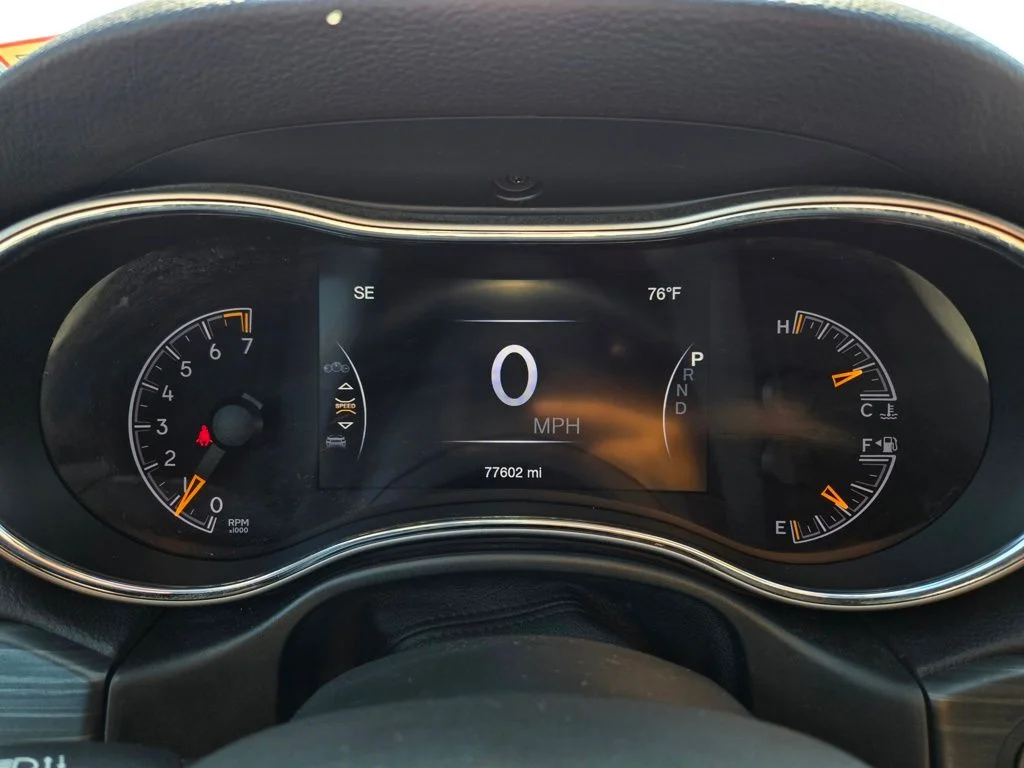 Certified Used 2020 Black Jeep Altitude image 21
