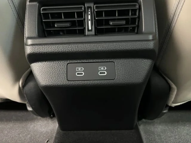 New 2026 Platinum White Pearl Honda Touring image 27