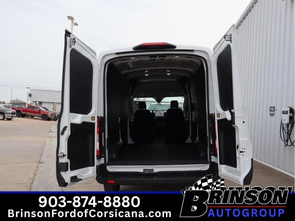 New 2026 Oxford White Ford Cargo Van image 8