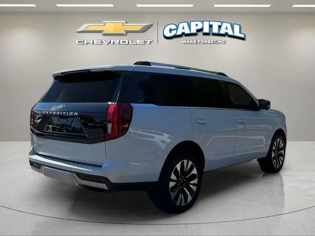 Used 2025 Silver Ford Platinum image 5
