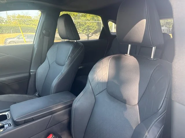 Used 2025 Silver Lexus 350 Premium Plus image 2