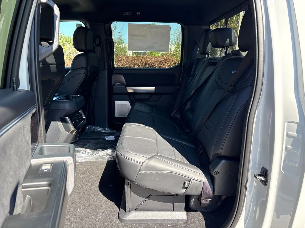 New 2026 White Ford Platinum image 27
