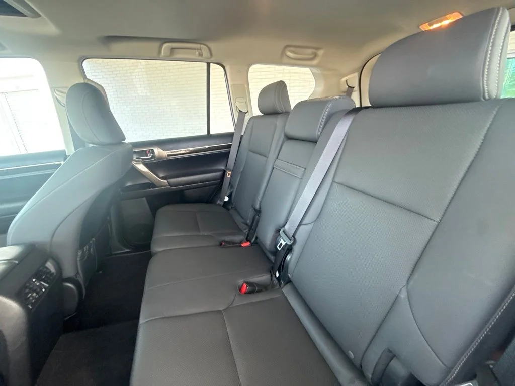 Used 2019 Silver Lexus 460 image 40