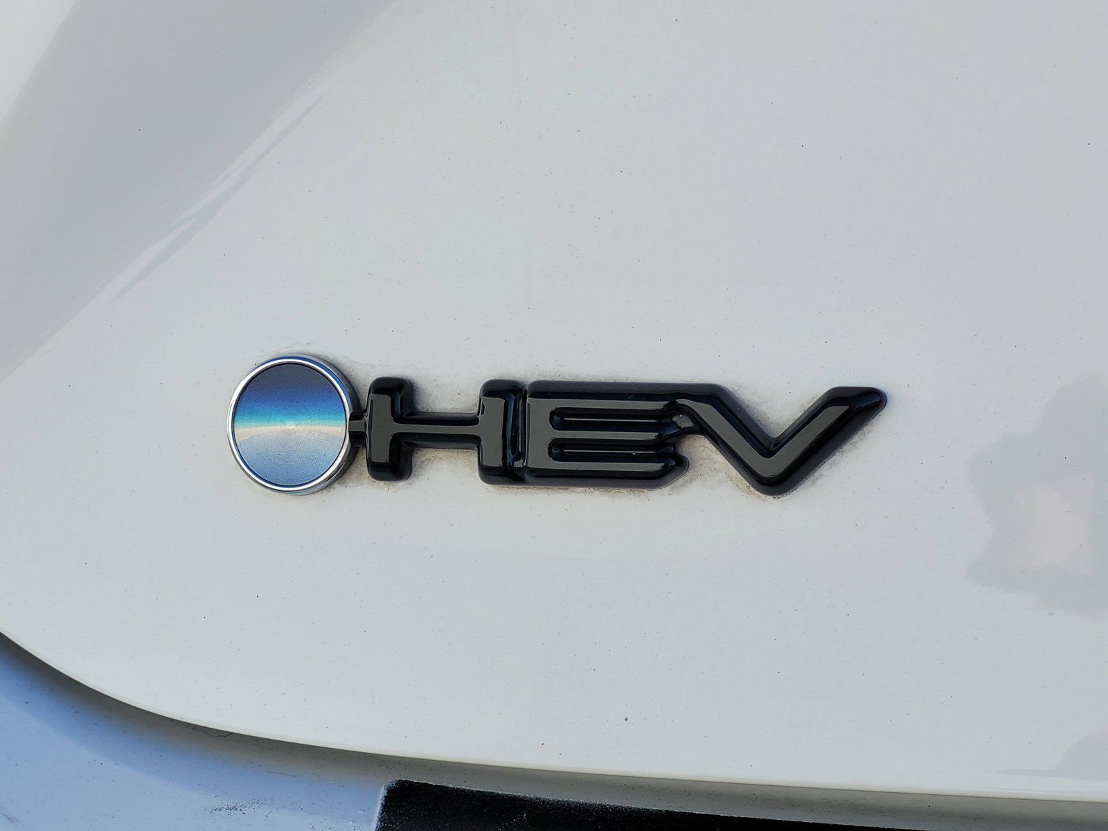 Used 2025 White Toyota  image 10