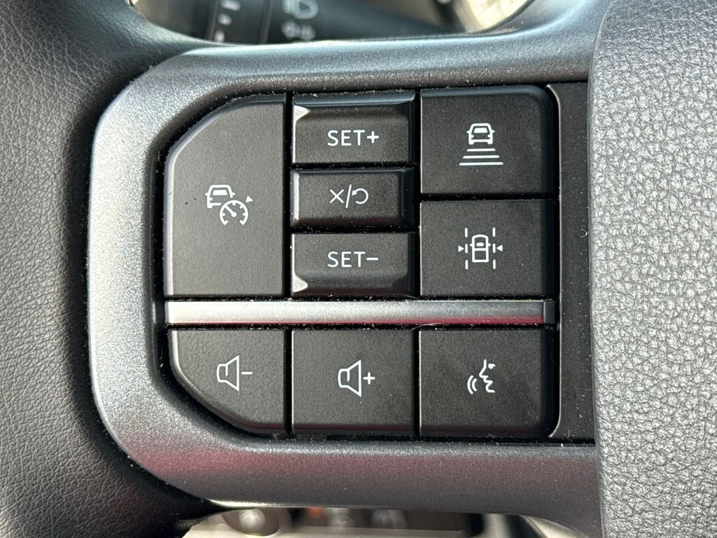 Used 2023 White Ford XLT image 24
