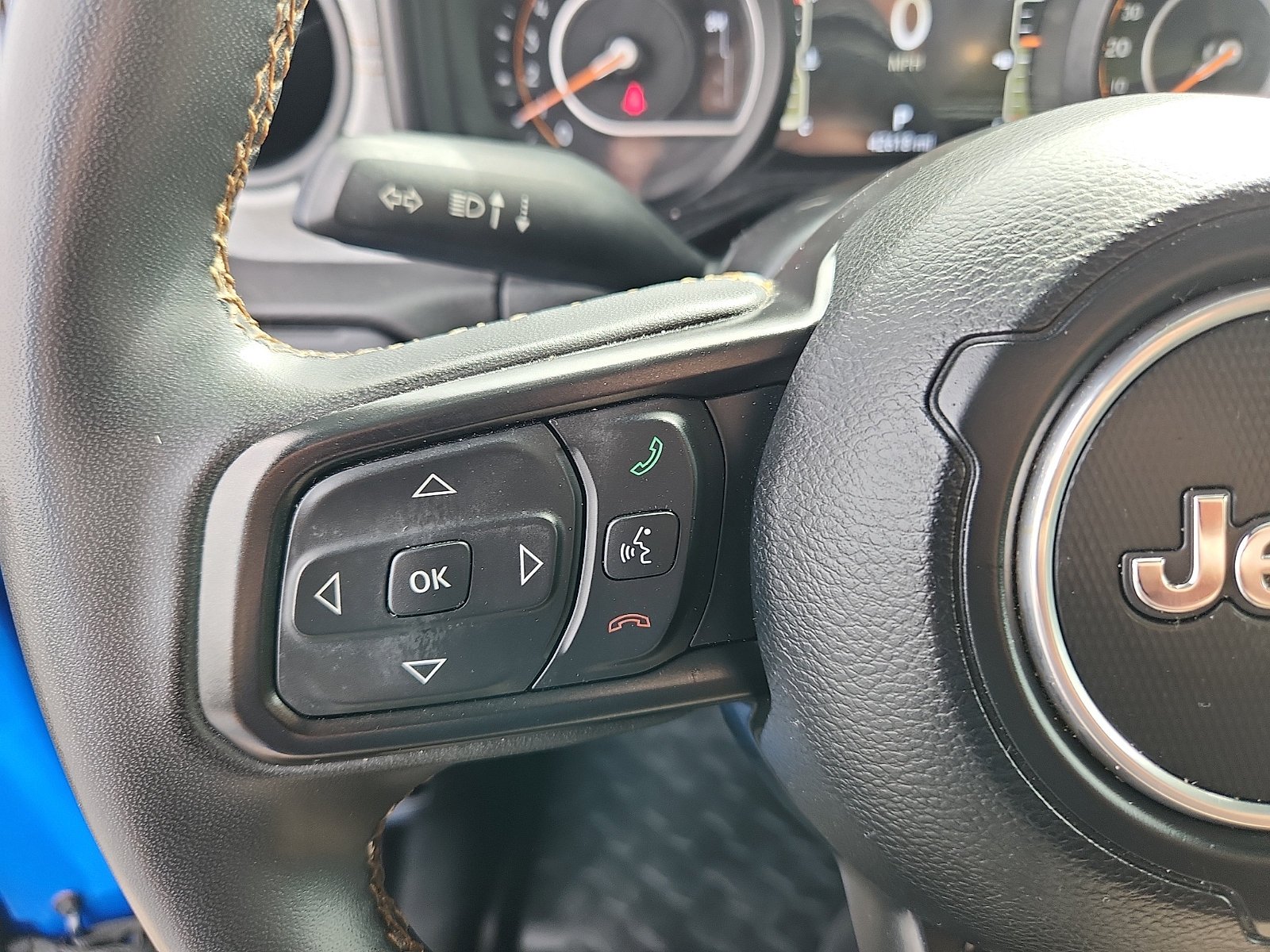 Used 2024 Blue Jeep Sport S image 20